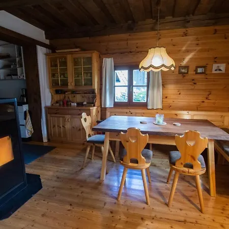 Almhaus Falkertzeit Holiday home Hinterkoflach