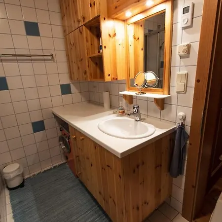 Semesterbostad Almhaus Falkertzeit *