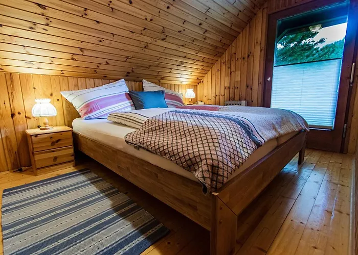 Feriehus Almhaus Falkertzeit