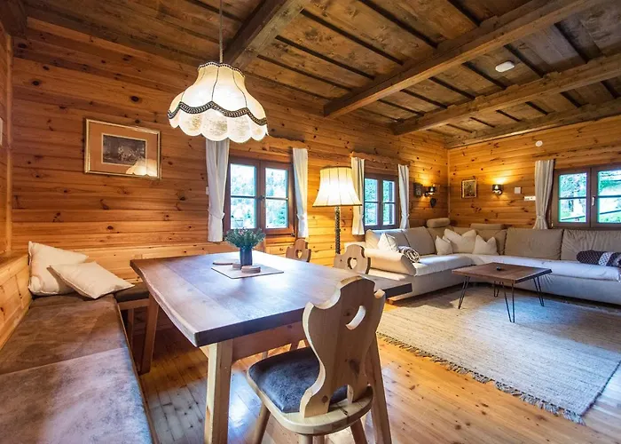 Feriehus Almhaus Falkertzeit *